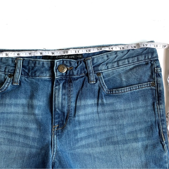 Calvin Klein Jean Capris Women’s Size 10 - Picture 3 of 7